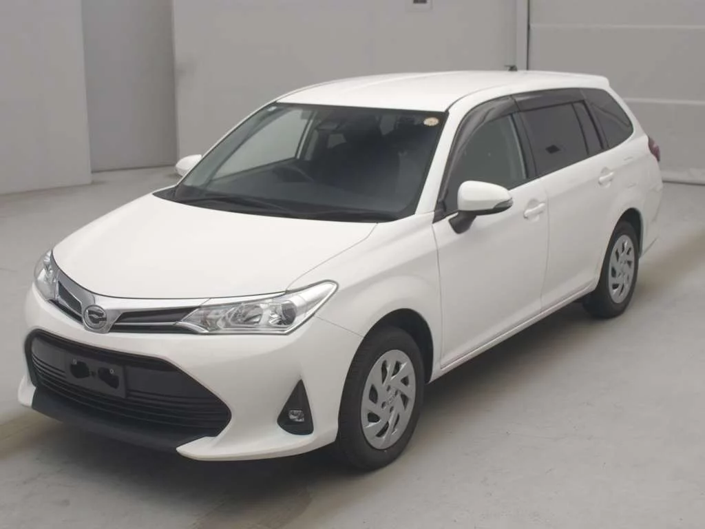 Toyota Corolla Fielder NZE164G 2021